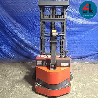 Pallet Stackers 2017  Raymond RSS40 (7)