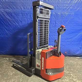 Pallet Stackers 2016  Raymond RSS40 (4)