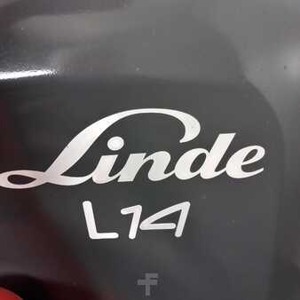 Ruční vysokozdvižný vozík 2013  Linde  (9)