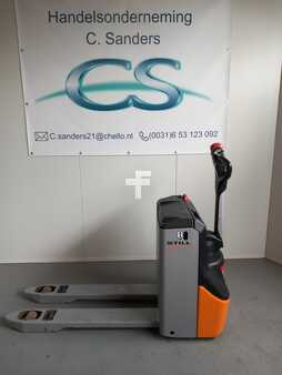 Lift trucks with Scales 2014  Still  (2)