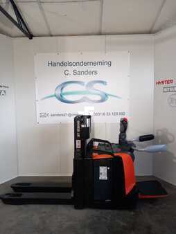 Pallet Stackers 2021  Toyota spe200D (1)
