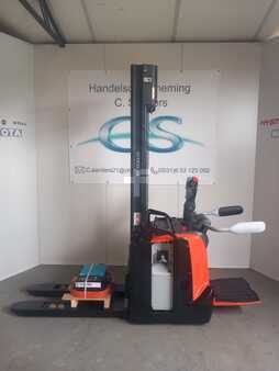 Pallet Trucks Sit-Down 2020  Toyota spe120 (1)