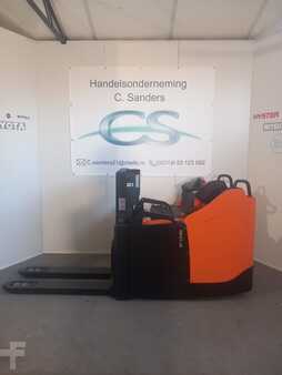 Pallet Stackers 2019  Toyota spe200d (2)