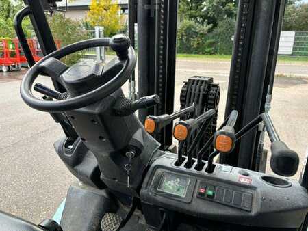 Diesel heftrucks 2019  Hyster Yale UT35P Dieselstapler 2500kg, 4800mm, BJ 2019 (8)