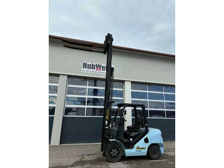 Dieselový VZV 2019  Hyster Yale UT35P Dieselstapler 2500kg, 4800mm, BJ 2019 (12)