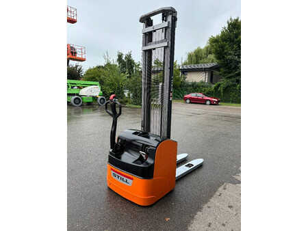 Stacker pedestre 2009  Still EGV 14 Hochhubwagen 1400kg, 4640mm (4)