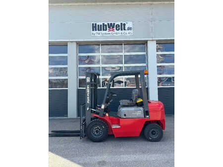Diesel heftrucks 2025  Plus Power Dieselstapler 2500kg, 3000mm (2)