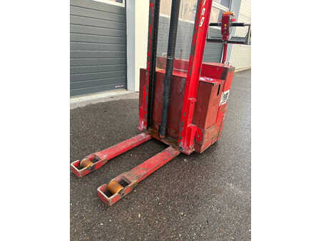 Stapelaars - Lansing Hochhubwagen (12)