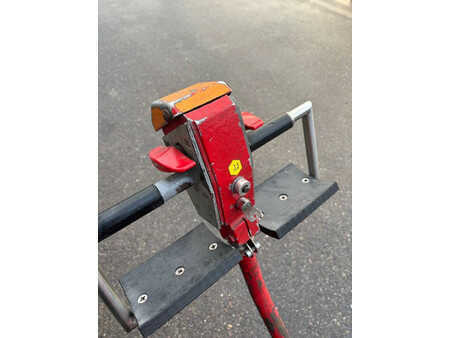 Stapelaars - Lansing Hochhubwagen (9)