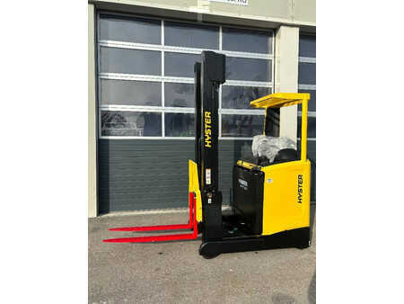 Reachtrucks 2022  Hyster R 1.2 E Schubmaststapler, 1200kg (12)
