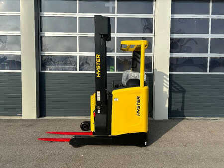Reachtrucks 2022  Hyster R 1.2 E Schubmaststapler, 1200kg (2)