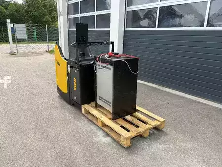 Apilador eléctrico 2023  Yale MP20X Niederhubwagen (2)