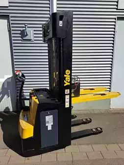 Apilador eléctrico 2017  Yale MS 16 (4)