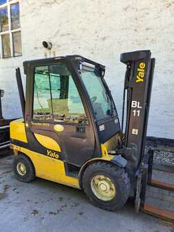 Carrelli elevatori diesel 2019  Yale GDP 30 VX (1)