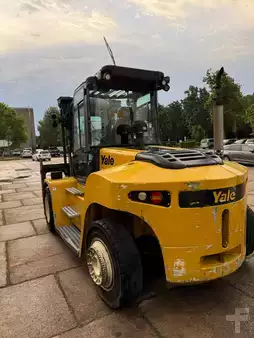 Wózki widłowe diesel 2019  Yale GDP 120 DC (2)