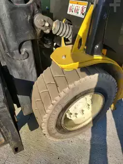 Elektro čtyřkolový VZV 2019  Yale ERP 40 VM (10)