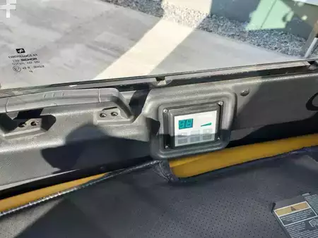 Elektro čtyřkolový VZV 2019  Yale ERP 40 VM (4)