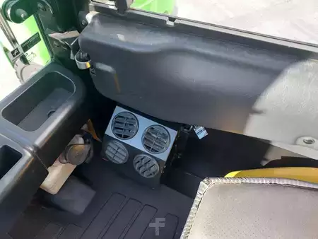 Elektro čtyřkolový VZV 2019  Yale ERP 40 VM (8)