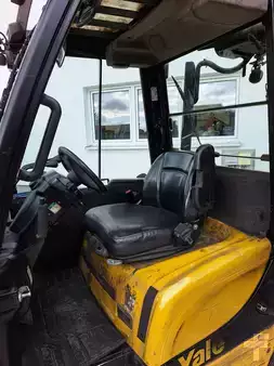 Diesel heftrucks 2019  Yale GDP30 VX (6)