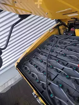 Elektromos 4 kerekű 2020  Yale ERP 30 VL (9)