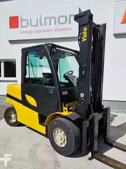 Chariots élévateurs diesel 2021  Yale GDP 55 VX (1)
