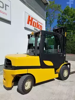 Chariots élévateurs diesel 2021  Yale GDP 55 VX (4)