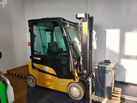 Elektro 4 Rad 2022  Yale ERP 20 VF LWB (1)