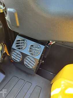 Elektro 4 Rad 2022  Yale ERP 55 VM 6 (15)