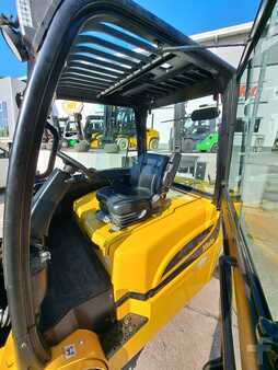Elektro 4 Rad 2022  Yale ERP 55 VM 6 (5)