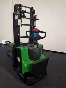 Hochhubwagen 2024  Cesab S 220 D (3)