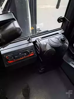 4-Wheel Electric 2025 Carer A80 SC (10)