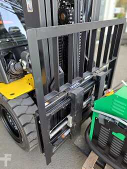 Elektro čtyřkolový VZV 2025  HC (Hangcha) CPD35-XEY2H-SI (4)