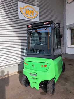 Chariots électriques à 4 roues 2025  Cesab B4-20L (4)