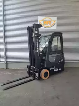 Elektromos 3 kerekű 2025  HC (Hangcha) CPDS15-XCY2G-SI Elektro-Dreiradstapler (1)