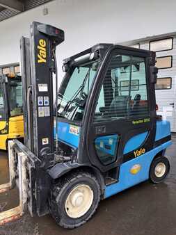Gas gaffeltruck 2008  Yale GLP 30 VX (2)