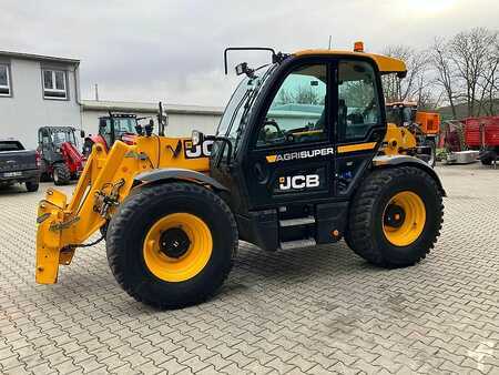 Empilhador telescópico-Fixo 2022  JCB 542-70 (1)