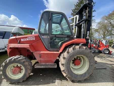 Terepjáró targonca 2001  Manitou M26-4 Allrad (2)