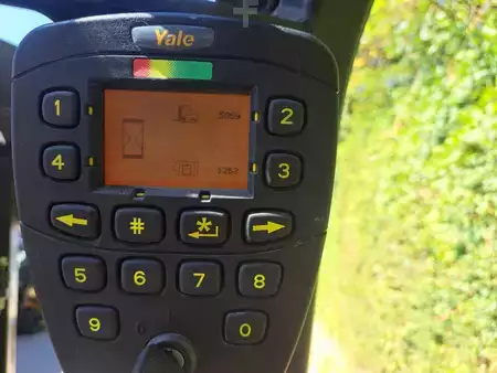 Elektryczne 3-kołowe 2021  Yale ERP 16 VT SWBF (11)