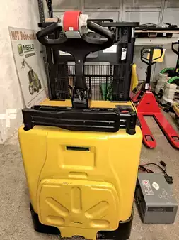 Stackers Stand-on 2015  Yale MP 20 XD (3)