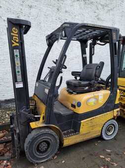 Gázüzemű targoncák 2013  Yale GLP 20 SVX Value (1)