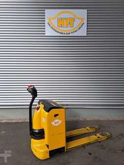 Nízkozdvižný vozík 2013  Yale MP 22 AC (1)