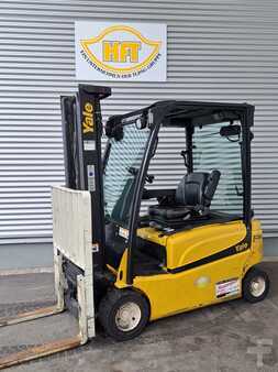 Elektro 4 Rad 2013  Yale ERP 20 VF LWB (1)
