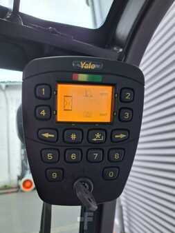 Elektro 4 Rad 2013  Yale ERP 20 VF LWB (10)
