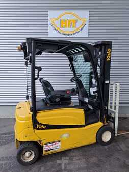 Elektro 4 Rad 2013  Yale ERP 20 VF LWB (3)