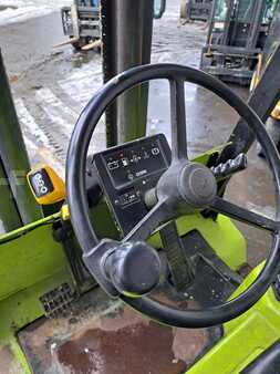 Carrelli elevatori diesel 1990  Clark DPM 30 N (4)
