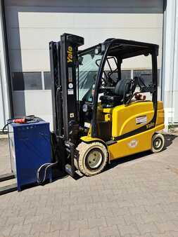 4-wiel elektrische heftrucks 2016  Yale ERP35 VL (3)