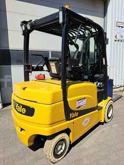 4-wiel elektrische heftrucks 2016  Yale ERP35 VL (4)