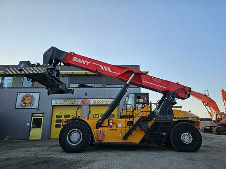 Reachstackers 2013  Sany SRSC4535C1 (1)