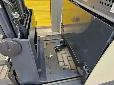 Tolóoszlopos targonca 2018  Crown ESR5240-1.4 (15)