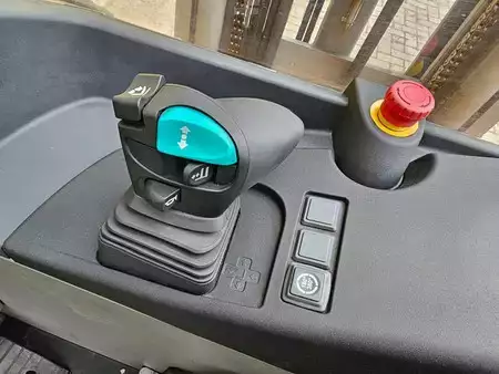 Chariots à mât rétractable 2018  Reachtruck Jungheinrich ETV112 (17)